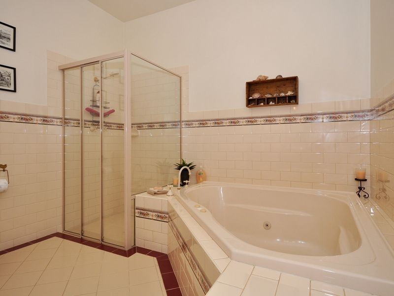 12A Rosewarne Crescent, Bridgewater SA 5155
