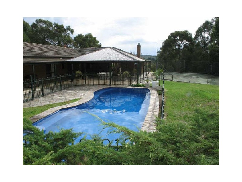 155 Longwood Rd, Heathfield SA 5153
