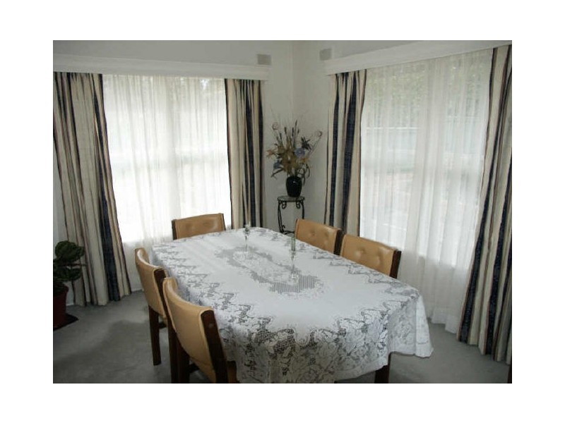 16 Orontes Avenue, Bridgewater SA 5155