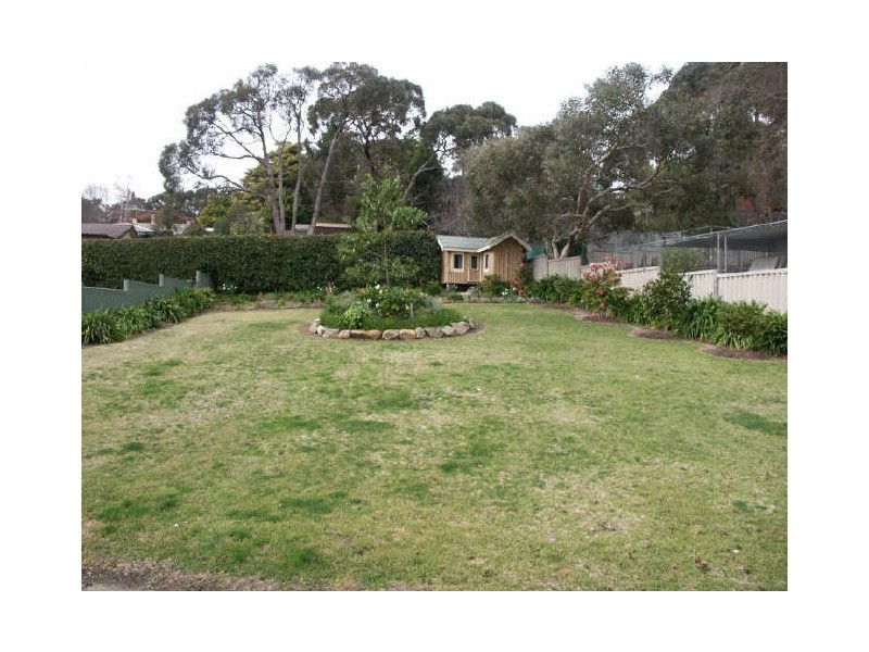 16 Orontes Avenue, Bridgewater SA 5155