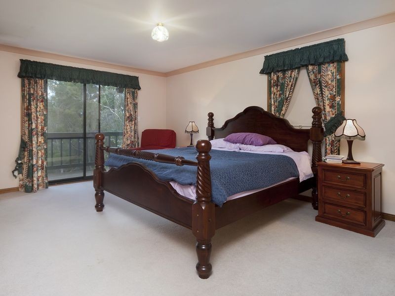 72 Mountford Avenue, Bridgewater SA 5155