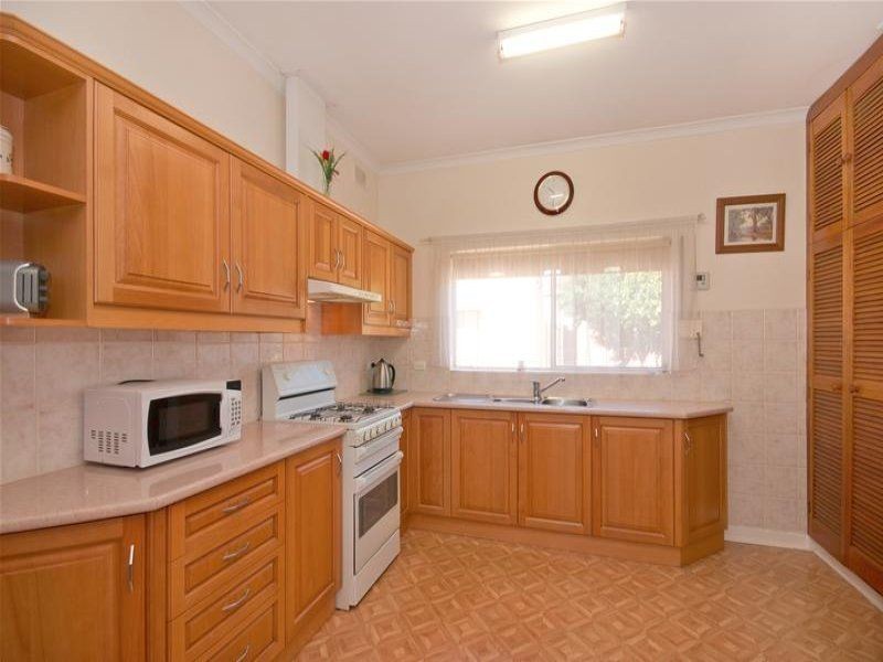 32 Battams Street, Stepney SA 5069