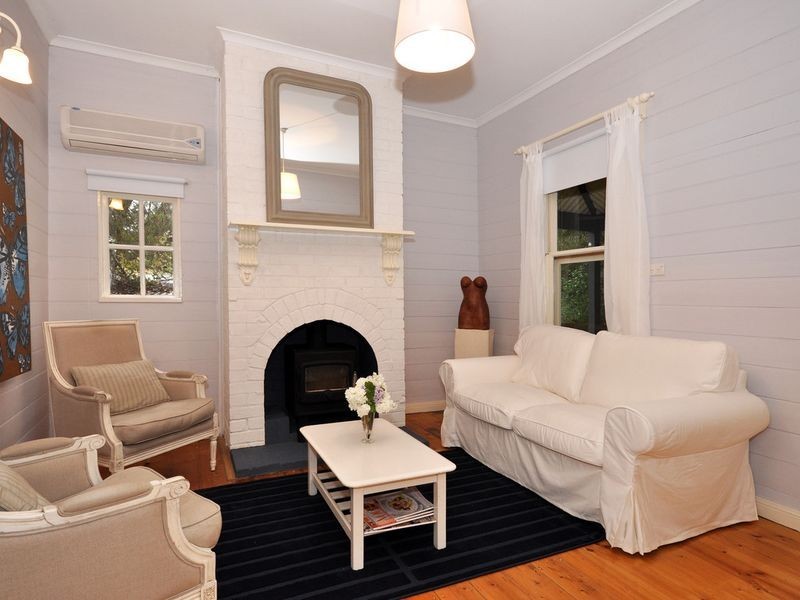 3 Montrose Avenue, Stirling SA 5152