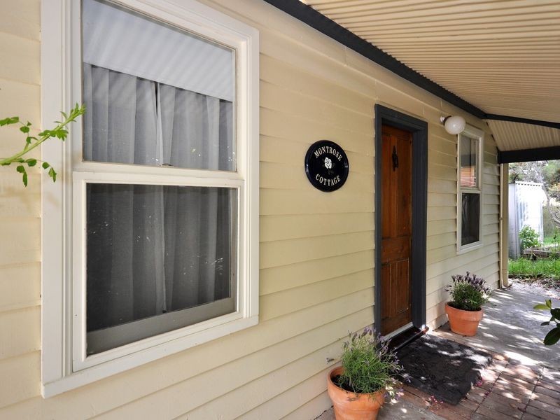 3 Montrose Avenue, Stirling SA 5152