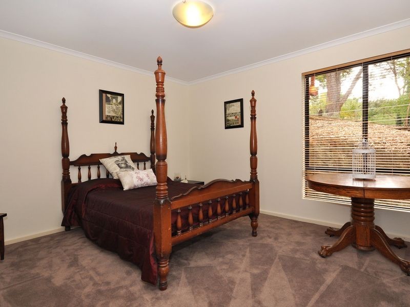 10 Pirralilla Place, Stirling SA 5152