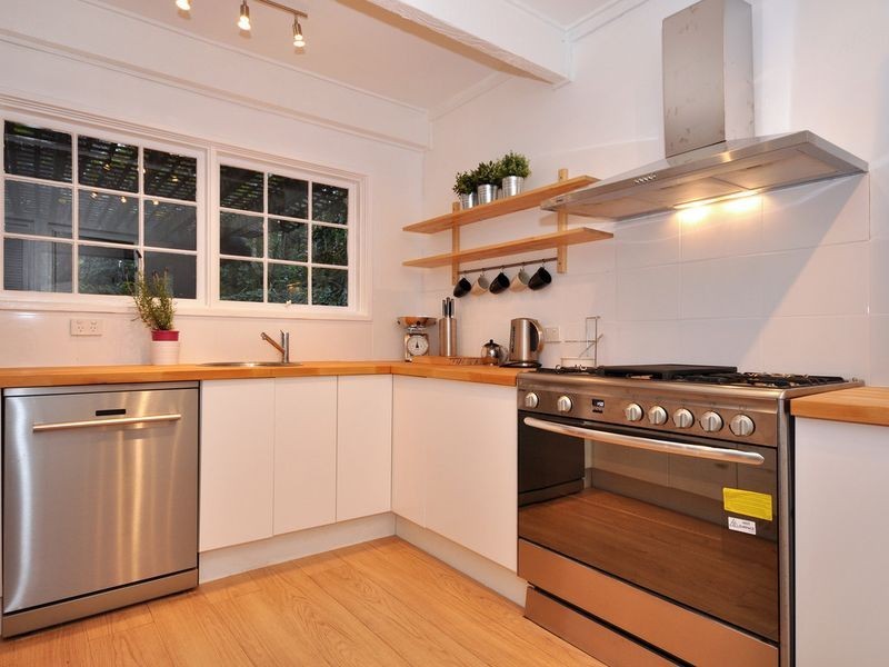 6 Trenouth Street, Bridgewater SA 5155