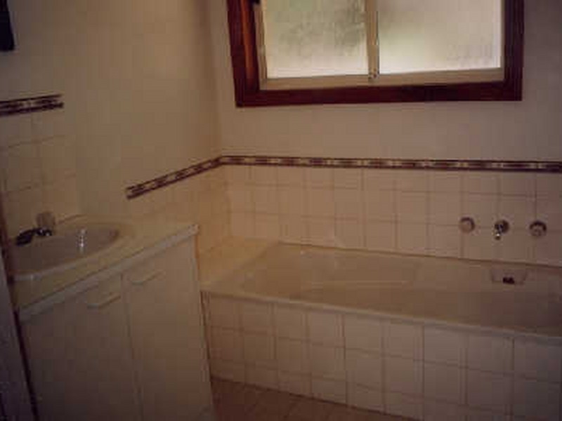 16 Mountford Avenue, Bridgewater SA 5155