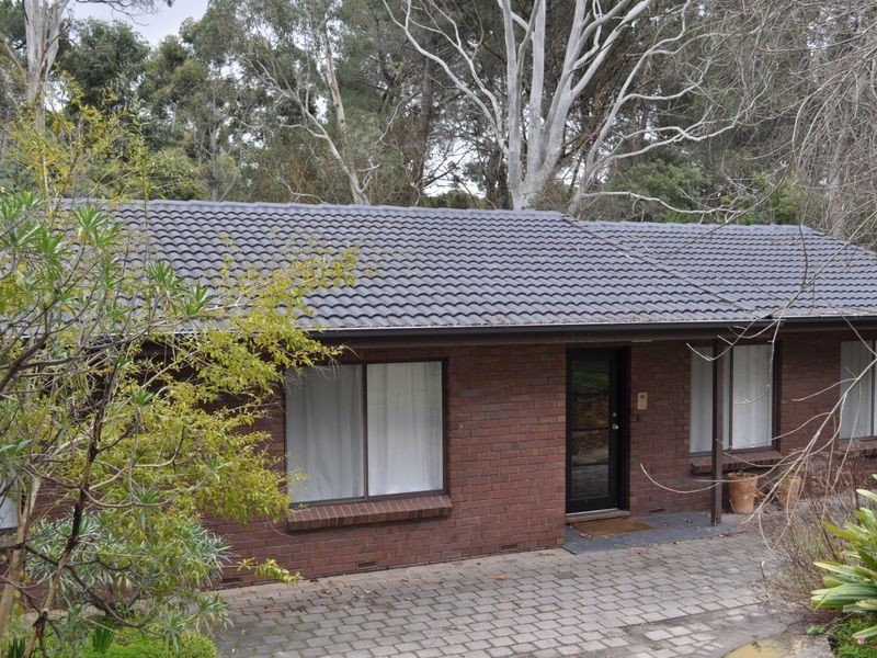 104 Cave Avenue, Bridgewater SA 5155