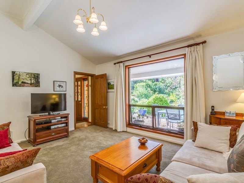 17 First Avenue, Bridgewater SA 5155