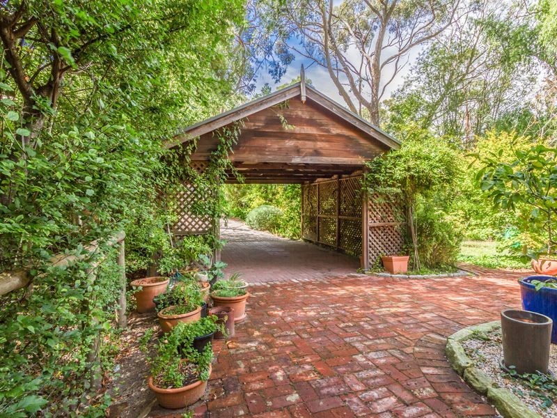 17 First Avenue, Bridgewater SA 5155
