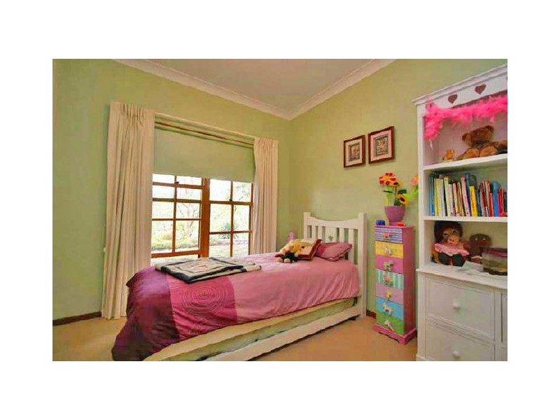 30 Heath Road, Crafers West SA 5152