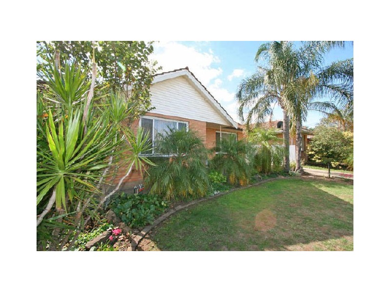 5 Maidos Grove, Valley View SA 5093