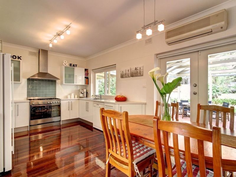 45 Lesley Crescent, Crafers SA 5152