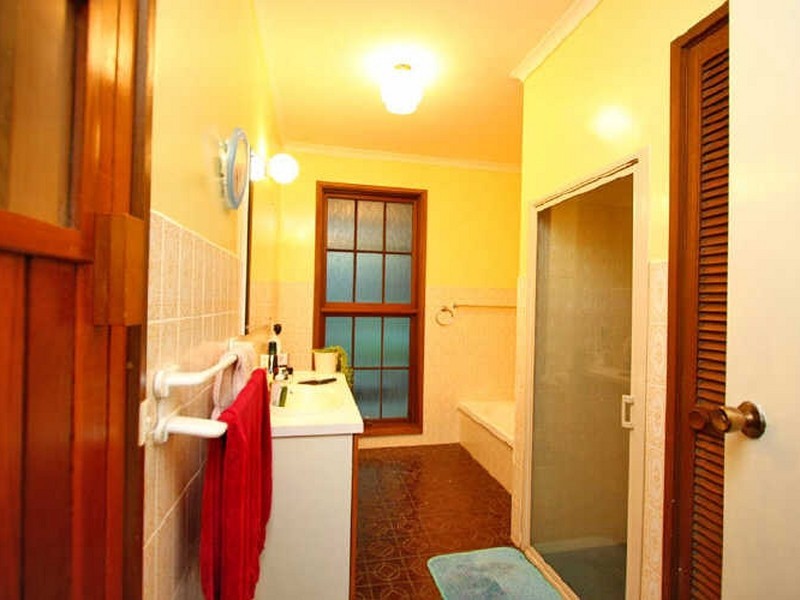 23 Lewis Avenue, Aldgate SA 5154