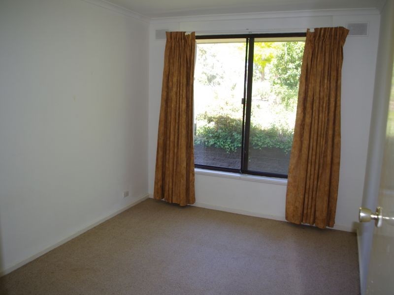 1 Oakdale Drive, Heathfield SA 5153