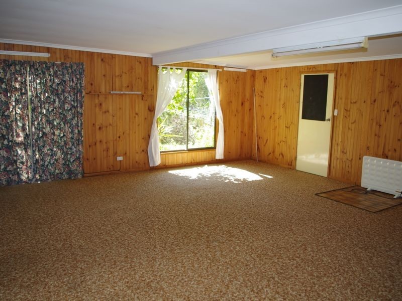 1 Oakdale Drive, Heathfield SA 5153