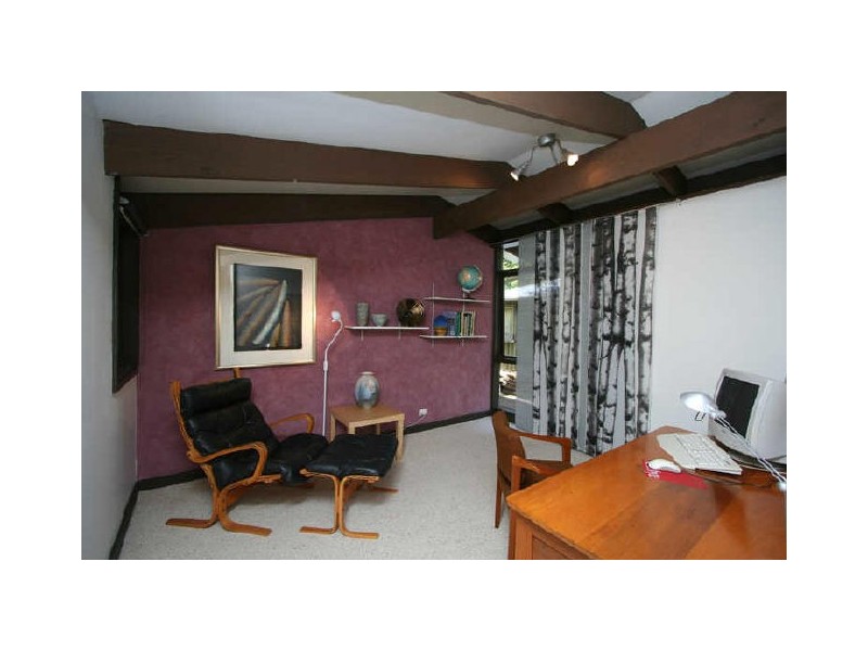 86 Emmett Road, Crafers West SA 5152