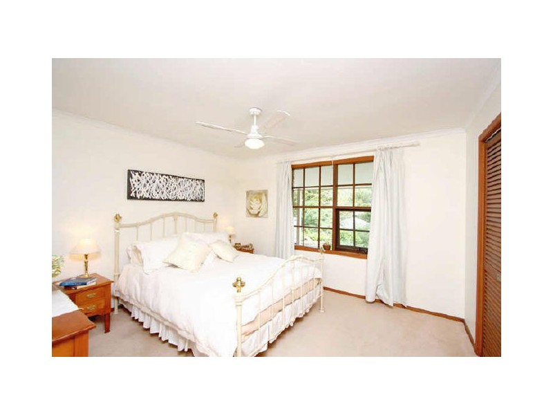 7 Fourth Avenue, Bridgewater SA 5155