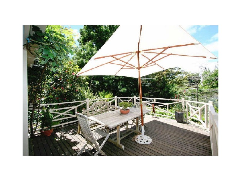 7 Fourth Avenue, Bridgewater SA 5155