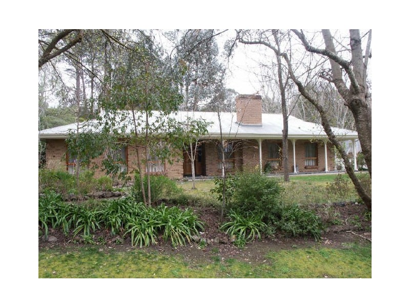 1 Ash Grove, Stirling SA 5152