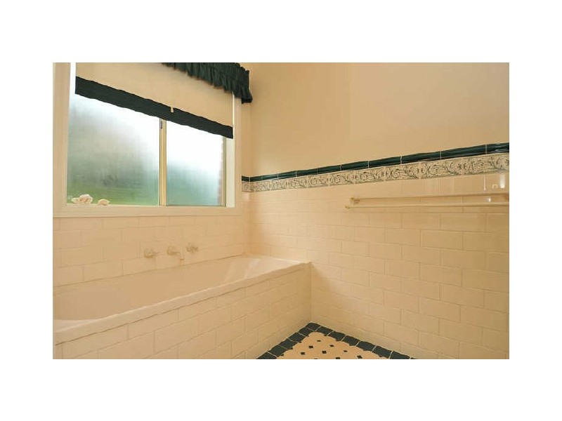 6 Byard Place, Hahndorf SA 5245