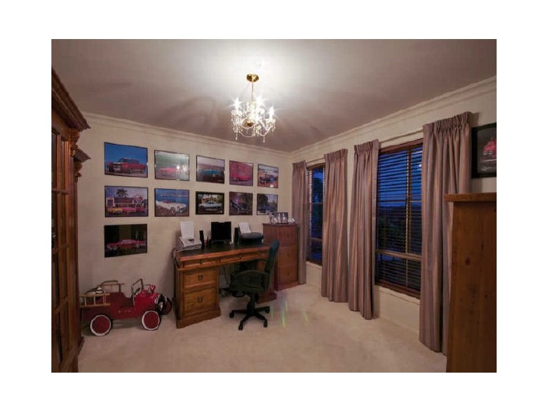 25 Wellow Crescent, Mount Barker SA 5251