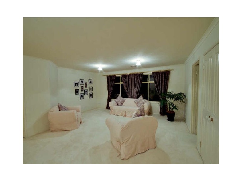 25 Wellow Crescent, Mount Barker SA 5251