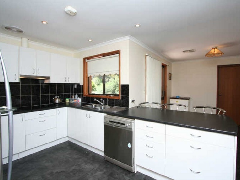 68 Mountford Avenue, Bridgewater SA 5155