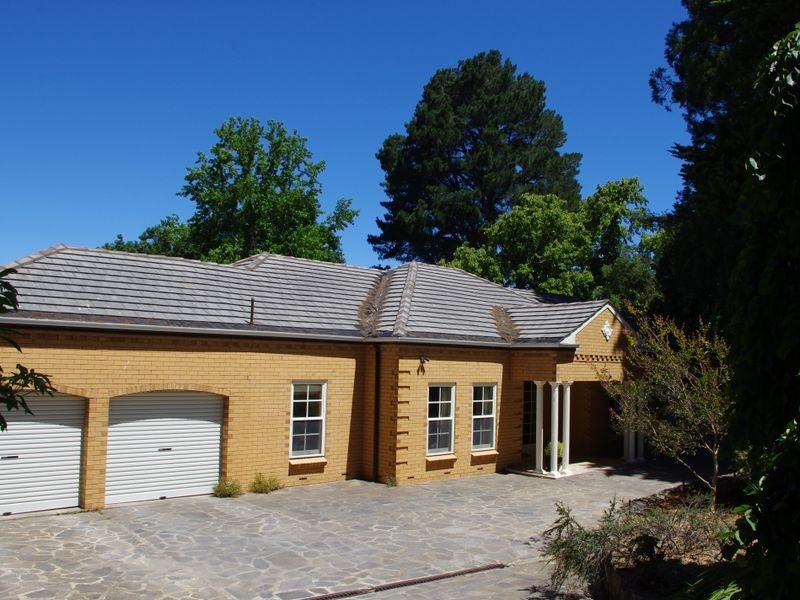 12 St Margaret Drive, Aldgate SA 5154