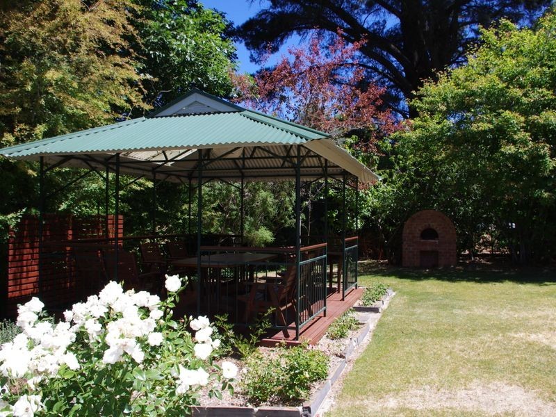 12 St Margaret Drive, Aldgate SA 5154