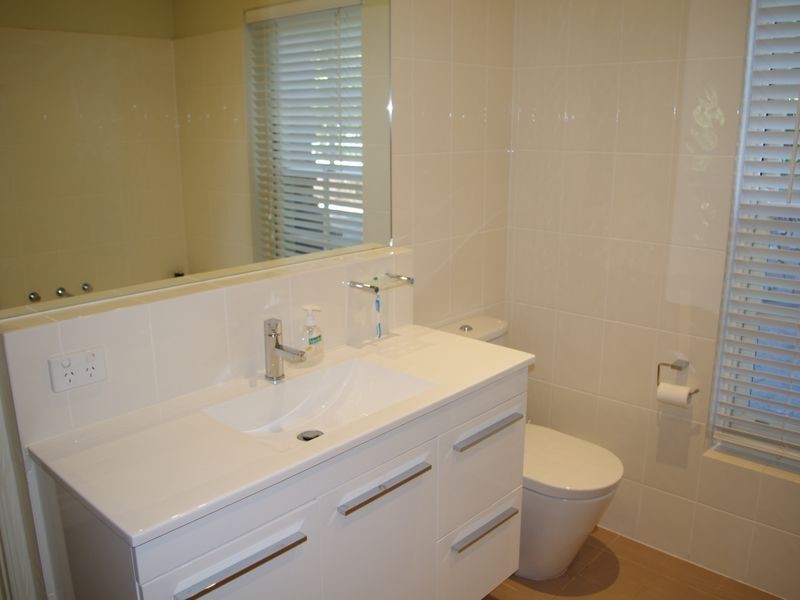 12 St Margaret Drive, Aldgate SA 5154