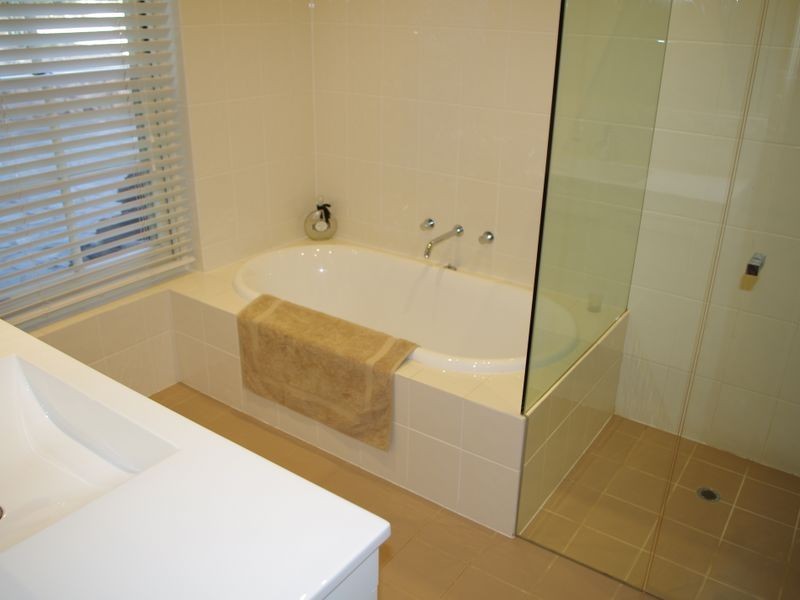 12 St Margaret Drive, Aldgate SA 5154