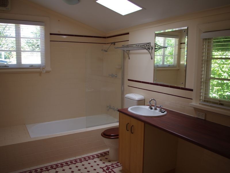 1204 Greenhill Rd, Uraidla SA 5142