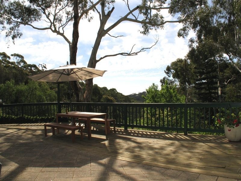 40 Sheoak Road, Crafers West SA 5152