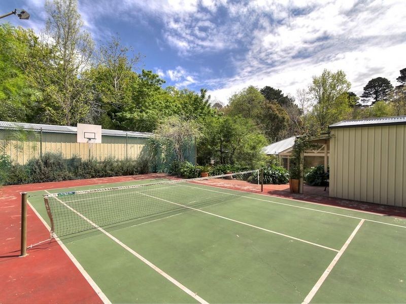 45 Lesley Crescent, Crafers SA 5152