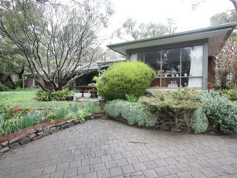 12 Churinga Road, Aldgate SA 5154