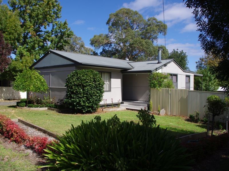 1 Beckwith St, Woodside SA 5244