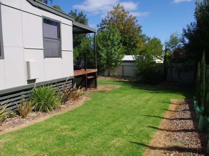 1 Beckwith St, Woodside SA 5244