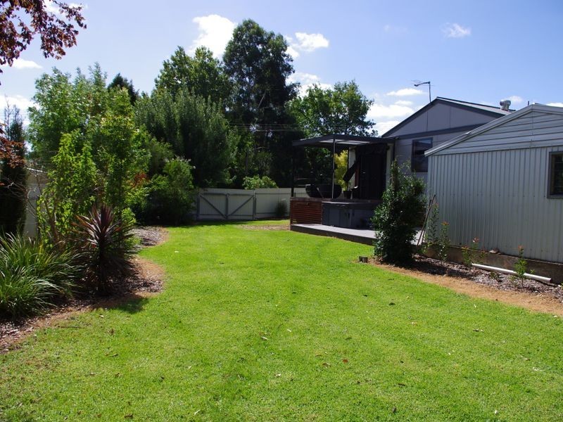 1 Beckwith St, Woodside SA 5244