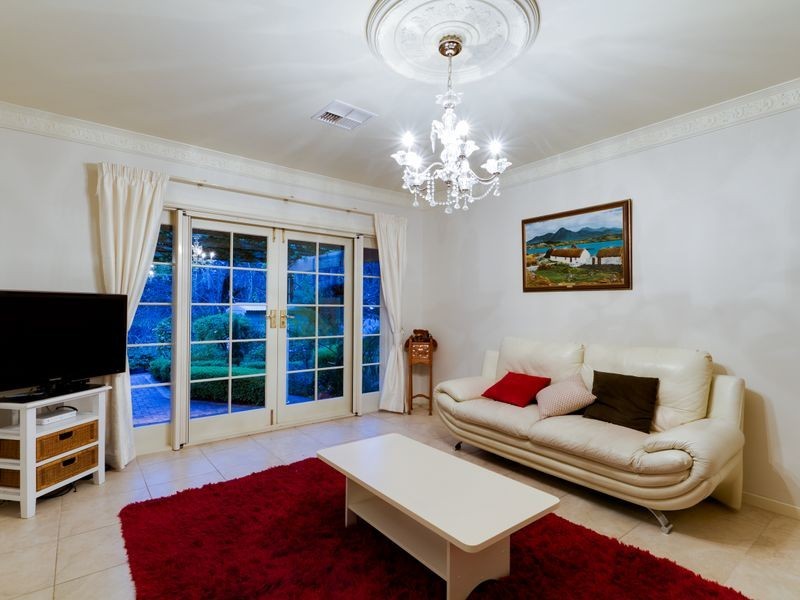 6 Turner St, Stirling SA 5152