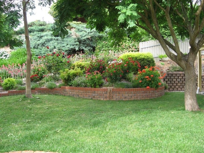 8 Heather Drive, Coromandel Valley SA 5051