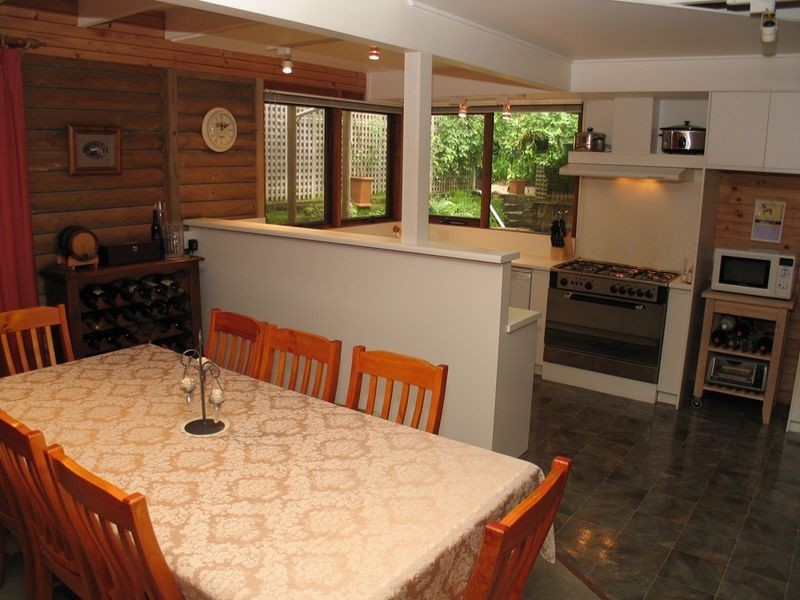 27 Strathalbyn Road, Aldgate SA 5154