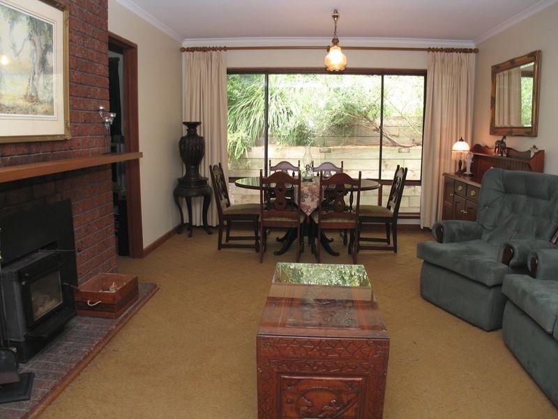 8 Somerset Road, Aldgate SA 5154