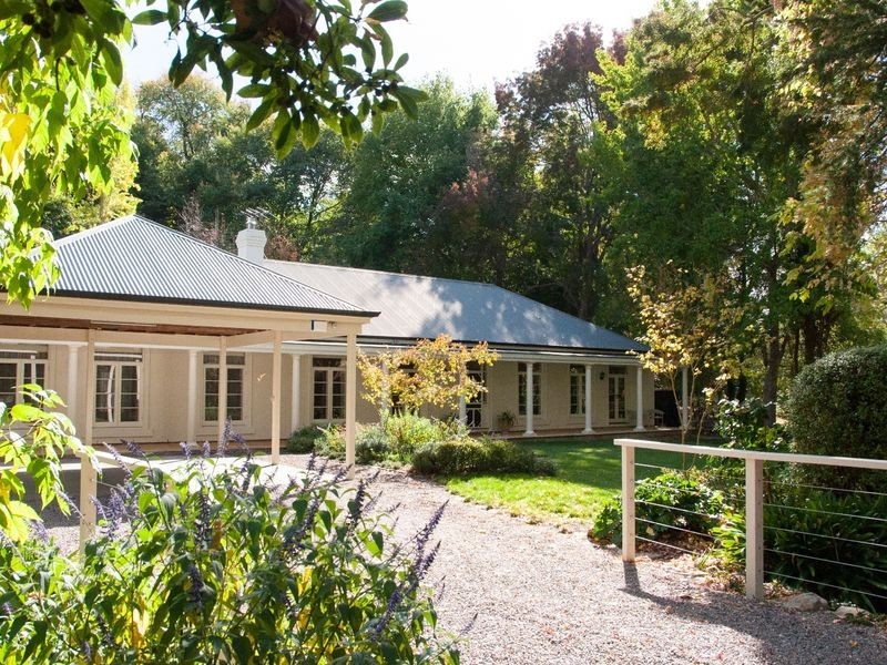 3 Springwood Lane, Aldgate SA 5154