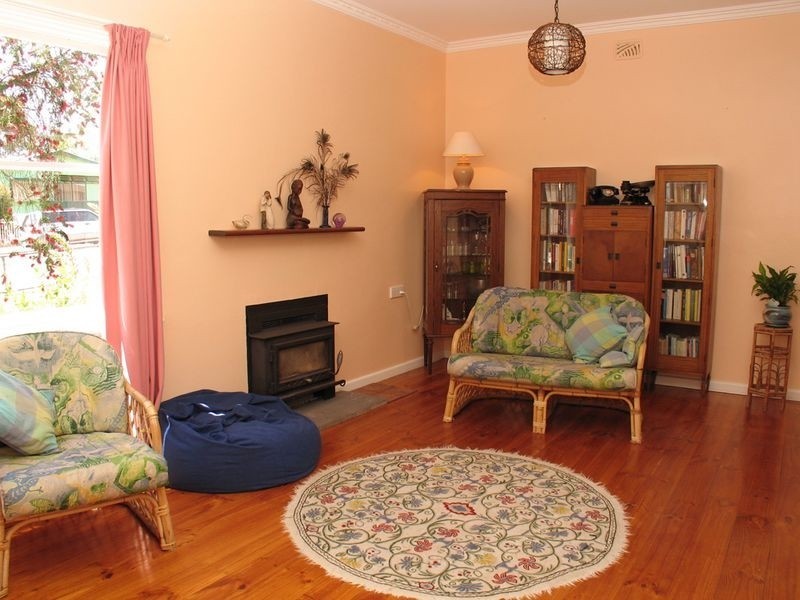 26 Maldon Street, Mount Barker SA 5251
