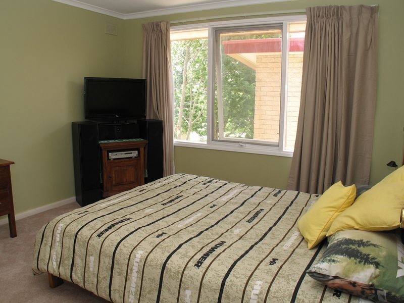 65 Strathalbyn Road, Aldgate SA 5154