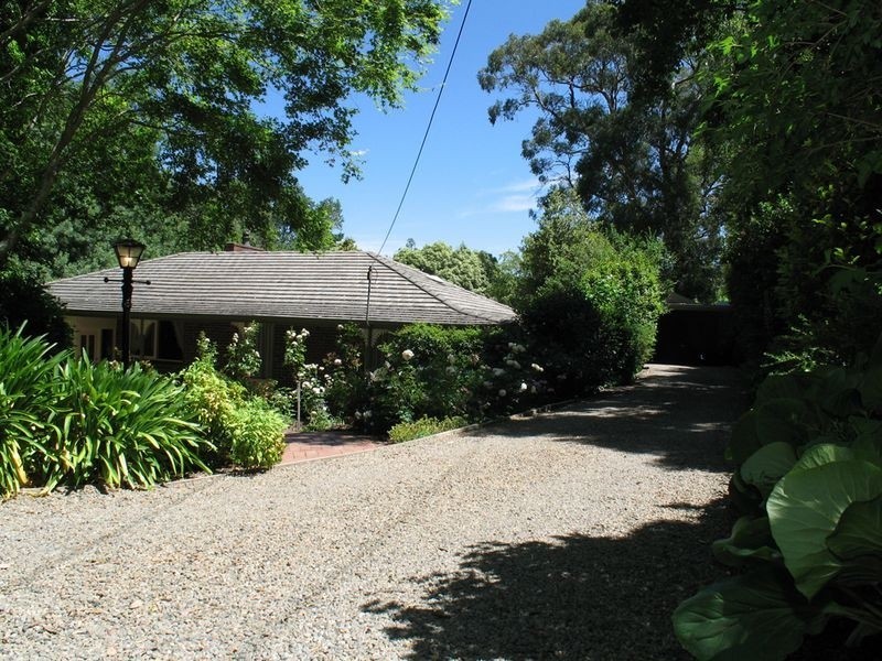6 Howe Street, Crafers SA 5152