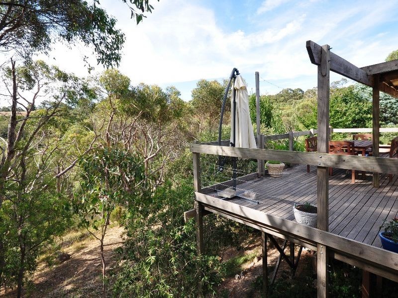 8 Lionel Drive, Aldgate SA 5154