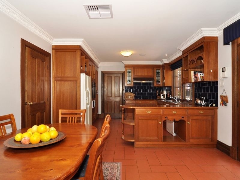 3 Waverley Court, Stirling SA 5152