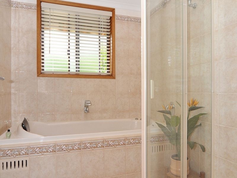 68 Emmett Road, Crafers West SA 5152